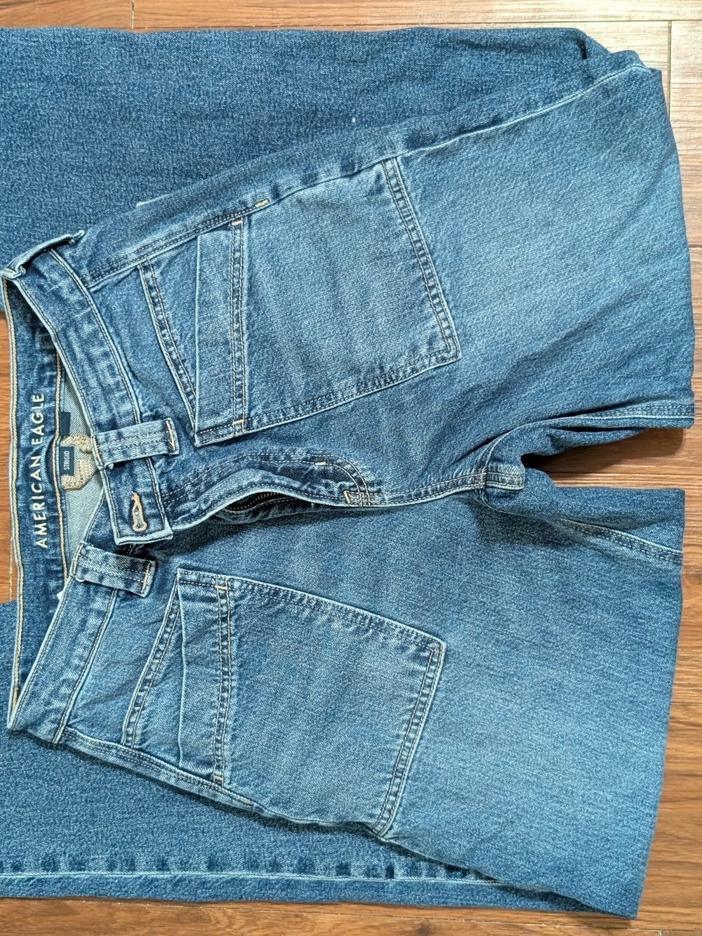 American Eagle Super Baggy High-Rise Straight Leg Jeans Size 4